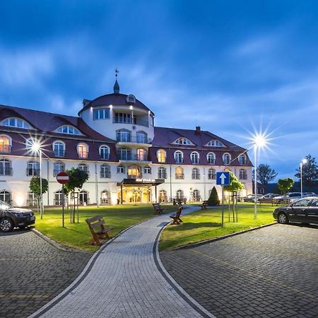 Hotel Woinski Spa Любневице Экстерьер фото