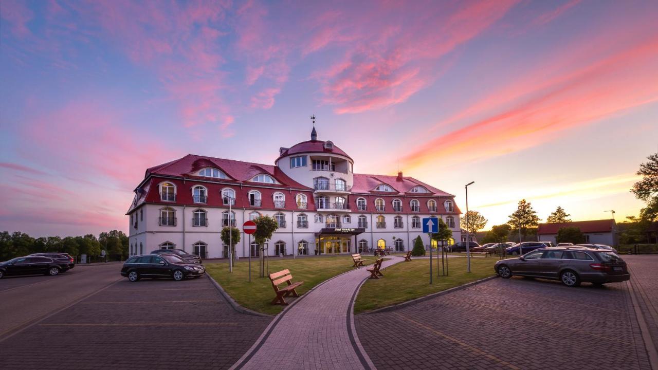 Hotel Woinski Spa Любневице Экстерьер фото